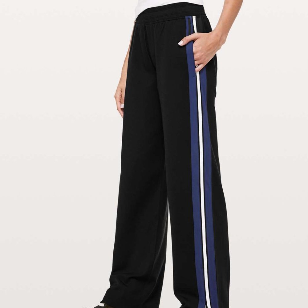 RARE Lululemon Cover your Tracks Pant 31" Black 4